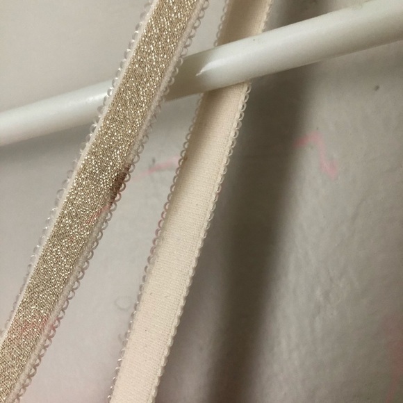 New Victoria’s Secret Dream Angels Demi Bra - Picture 4 of 8